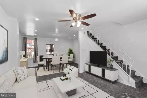 323 Berbro St, Darby, PA 19023