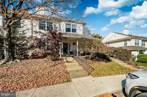 7 Ashley Ct, Glen Mills, PA 19342