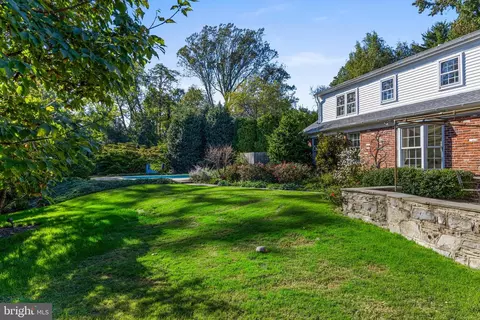 Exterior - 590 Cricket Ln, Wayne, PA 19087 photo 13 of 24