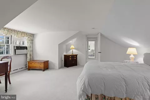 Bedroom - 590 Cricket Ln, Wayne, PA 19087 photo 4 of 9