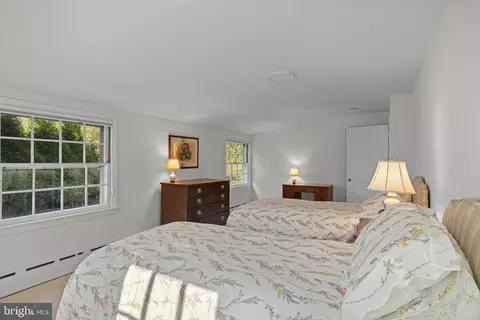 Bedroom - 590 Cricket Ln, Wayne, PA 19087 photo 7 of 9