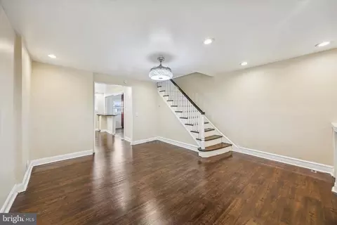 7162 Radbourne Rd, Darby, PA 19082