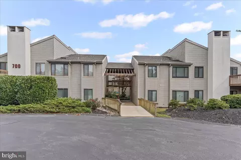 710 Pritchard Pl, Newtown Square, PA 19073