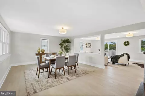 Dining - 14 W Ann Rd, Broomall, PA 19008 photo 1 of 2