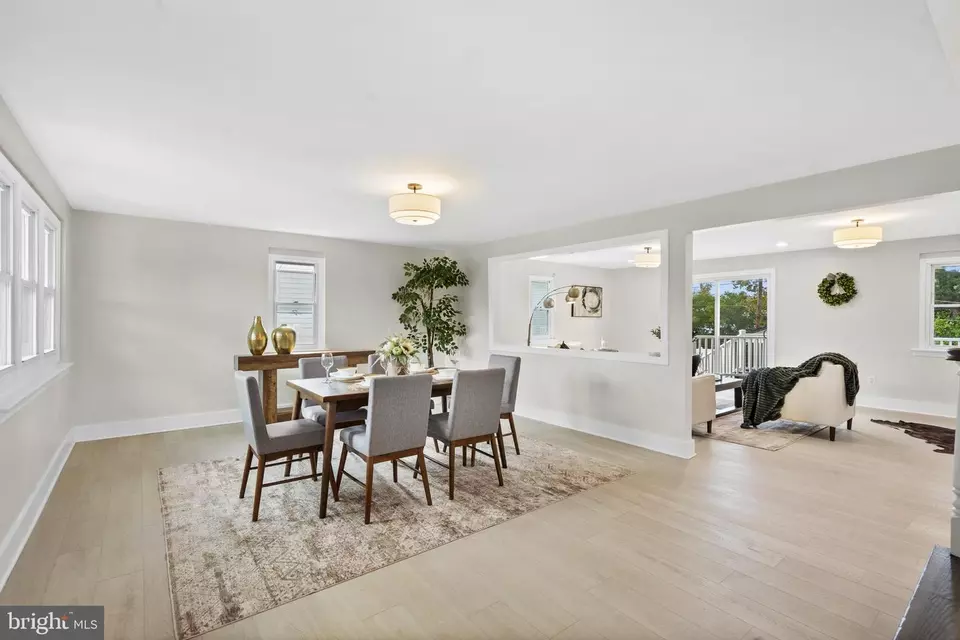 Dining - 14 W Ann Rd, Broomall, PA 19008 photo 1 of 2