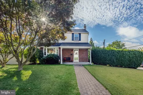 2321 Bryn Mawr Ave, Ardmore, PA 19003