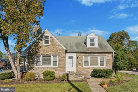 1232 Steel Rd, Havertown, PA 19083