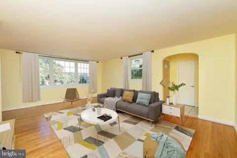 Living - 838 Springhaven Rd, Springfield, PA 19064 photo 1 of 8