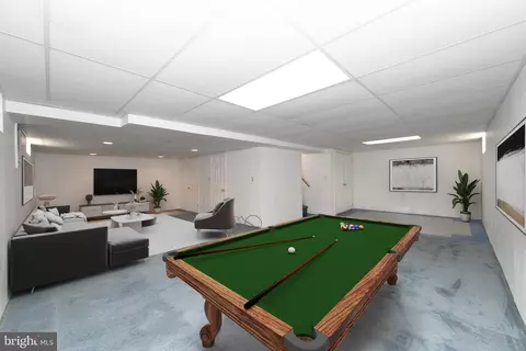 Living - 838 Springhaven Rd, Springfield, PA 19064 photo 8 of 8