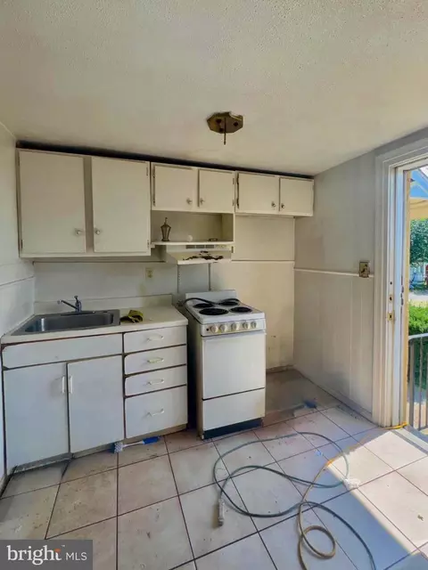 Kitchen - 1526 Weber Dr, Marcus Hook, PA 19061 photo 2 of 2