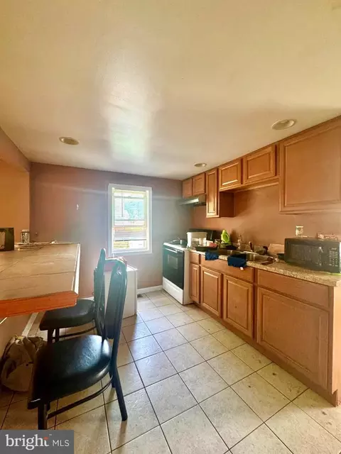 Kitchen - 1526 Weber Dr, Marcus Hook, PA 19061 photo 1 of 2