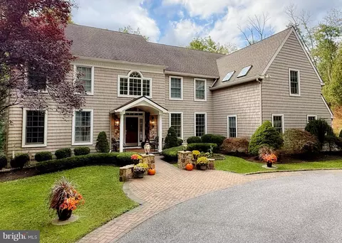 663 N Heilbron Dr, Media, PA 19063