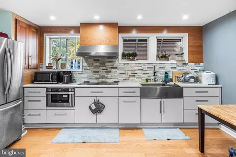 108 Margate Rd, Darby, PA 19082