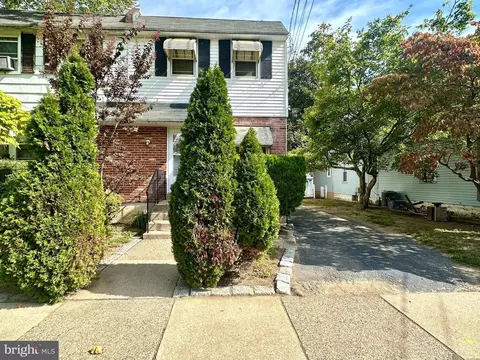119 Walnut St, Morton, PA 19070