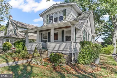 89 Saxer Ave, Springfield, PA 19064