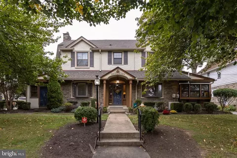324 Brookline Blvd, Havertown, PA 19083