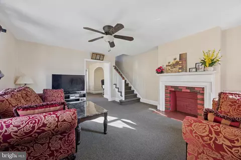 Entry Way - 107 S Keystone Ave, Darby, PA 19082 photo 1 of 3