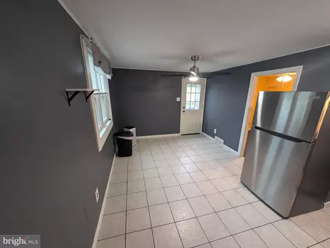 1412 Simpson St, Marcus Hook, PA 19061 photo 17