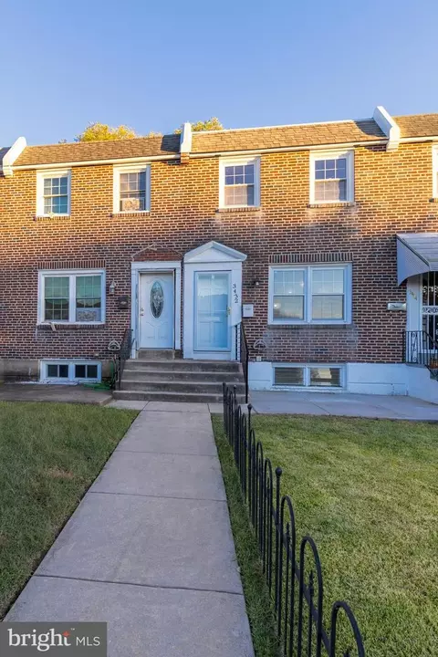 3432 Valley Green Dr, Drexel Hill, PA 19026
