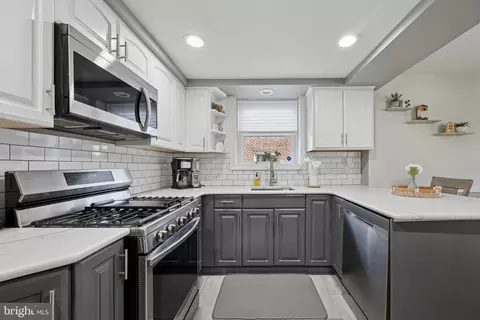 Kitchen - 487 E Springfield Rd, Springfield, PA 19064 photo 2 of 3