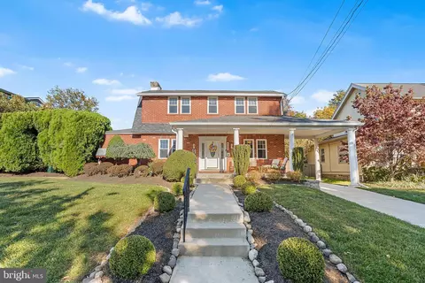 524 Sagamore Rd, Havertown, PA 19083