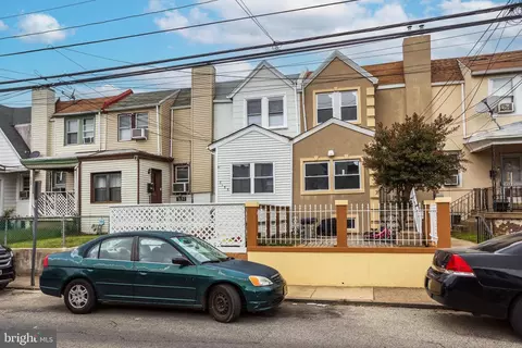 7155 Radbourne Rd, Upper Darby, PA 19082 photo 2