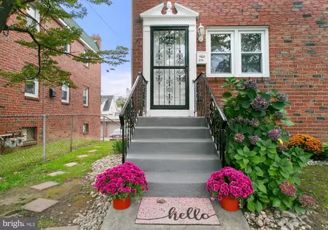 238 Jackson Ave, Collingdale, PA 19023