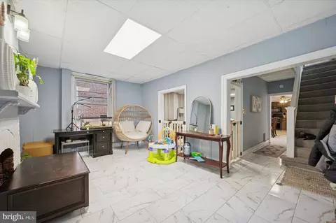 Entry Way - 32 Elder Ave, Lansdowne, PA 19050 photo 2 of 5