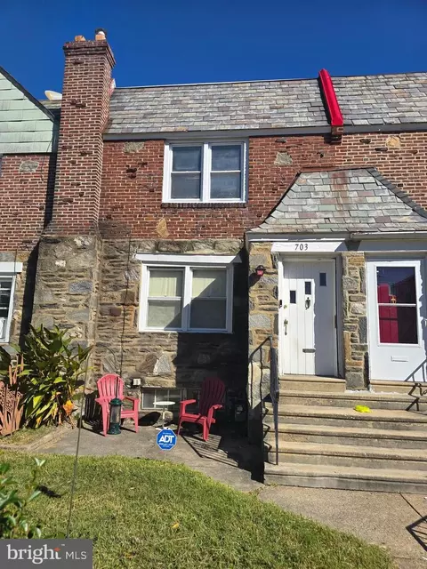 703 Briarcliff, Darby, PA 19082
