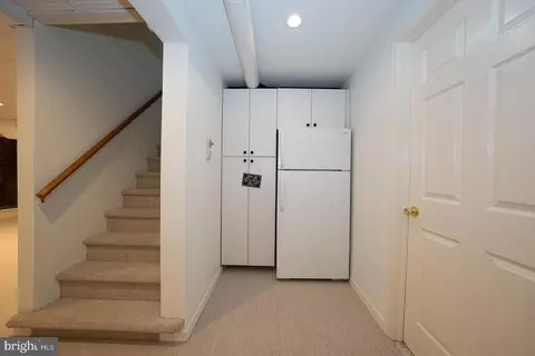 Entry Way - 800 Maple Glen Ln, Wayne, PA 19087 photo 6 of 6