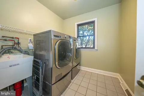 Other - 800 Maple Glen Ln, Wayne, PA 19087 photo 8 of 18