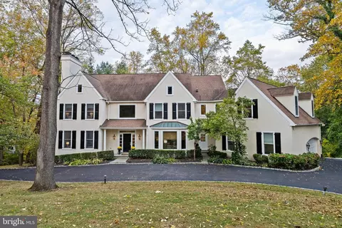 484 King Of Prussia Rd, Wayne, PA 19087