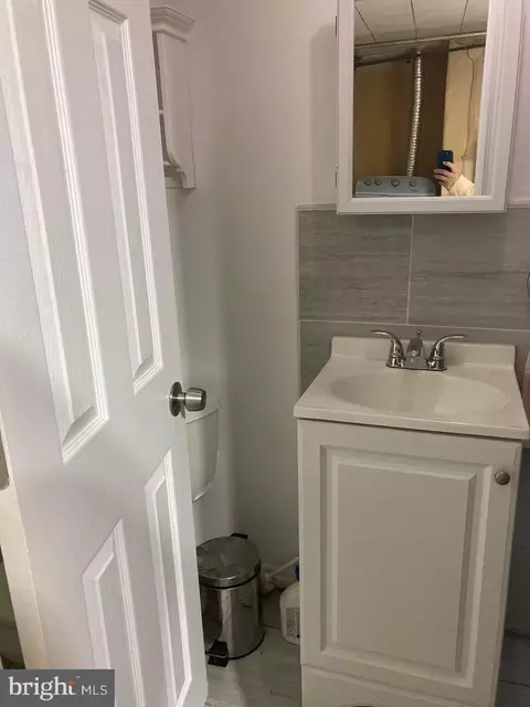 275 Glendale Rd, Darby, PA 19082 photo 15