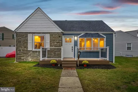 6 N Love Ln, Norwood, PA 19074