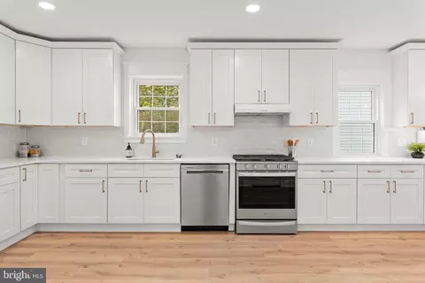 Kitchen - 426 W Beech Tree Ln, Wayne, PA 19087 photo 1 of 1