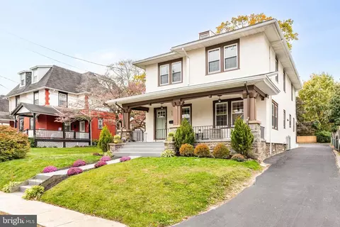 426 W Beech Tree Ln, Wayne, PA 19087