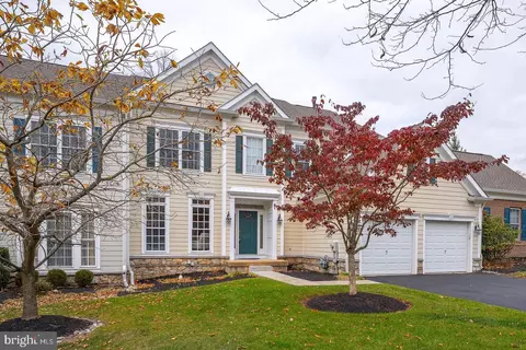 510 Guinevere Dr, Newtown Square, PA 19073