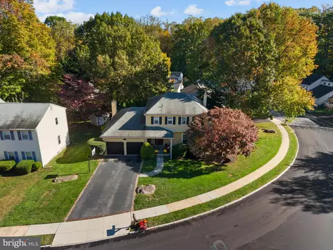 View/Area - 144 Eaton Dr, Wayne, PA 19087 photo 4 of 7