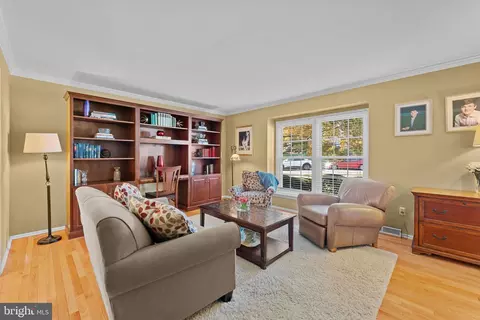 Living - 144 Eaton Dr, Wayne, PA 19087 photo 1 of 4