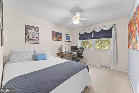 Bedroom - 144 Eaton Dr, Wayne, PA 19087 photo 3 of 5