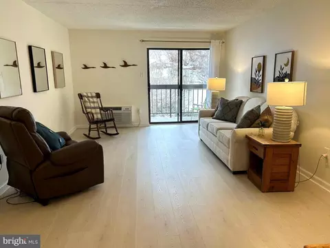 700 Avondale Rd #3J, Wallingford, PA 19086