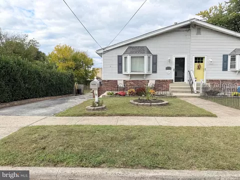436 Manhattan, Essington, PA 19029