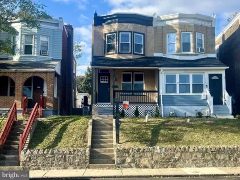160 W Ridge Rd, Marcus Hook, PA 19061