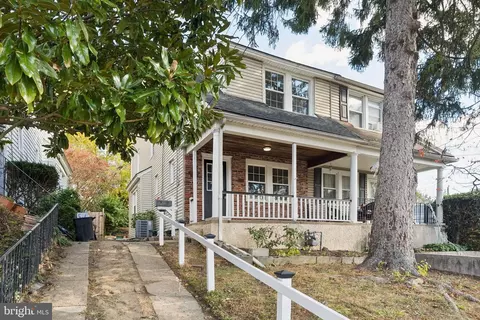 333 Blanchard Rd, Drexel Hill, PA 19026