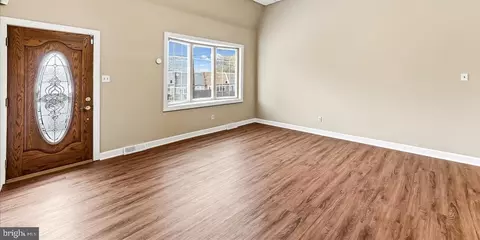 Living - 159 Chadwick Ave, Linwood, PA 19061 photo 2 of 3