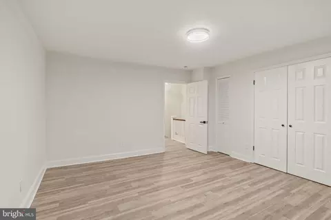 Bedroom - 535 Glendale Rd, Upper Darby, PA 19082 photo 2 of 5