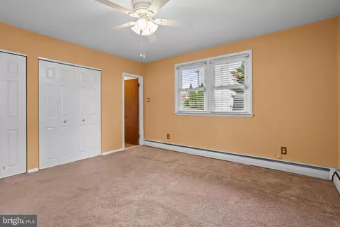 Bedroom - 504 Minshall Rd, Springfield, PA 19064 photo 1 of 6