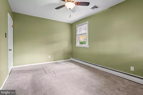 Bedroom - 504 Minshall Rd, Springfield, PA 19064 photo 6 of 6
