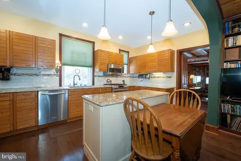 Kitchen - 421 Midland Ave, Wayne, PA 19087 photo 1 of 4