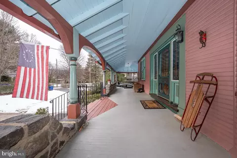 Exterior - 421 Midland Ave, Wayne, PA 19087 photo 4 of 11